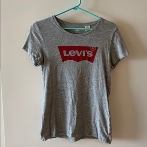 Levi’s Tee